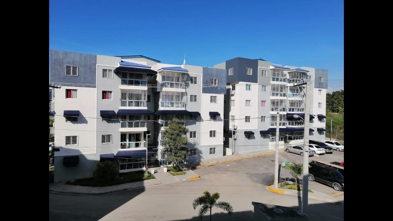 Alquiler de Apartamento 3 Habitaciones en Residencial Garden City