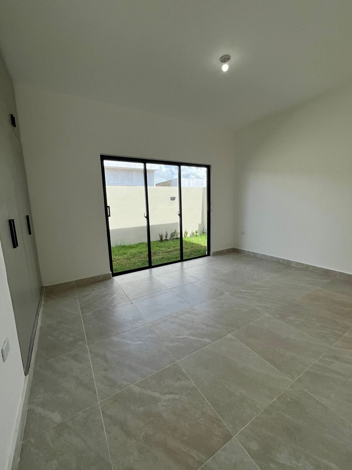 WhatsApp Image 2025-01-15 at 8.58.43 AM (8) Casas Modernas y Funcionales a tu Alcance1