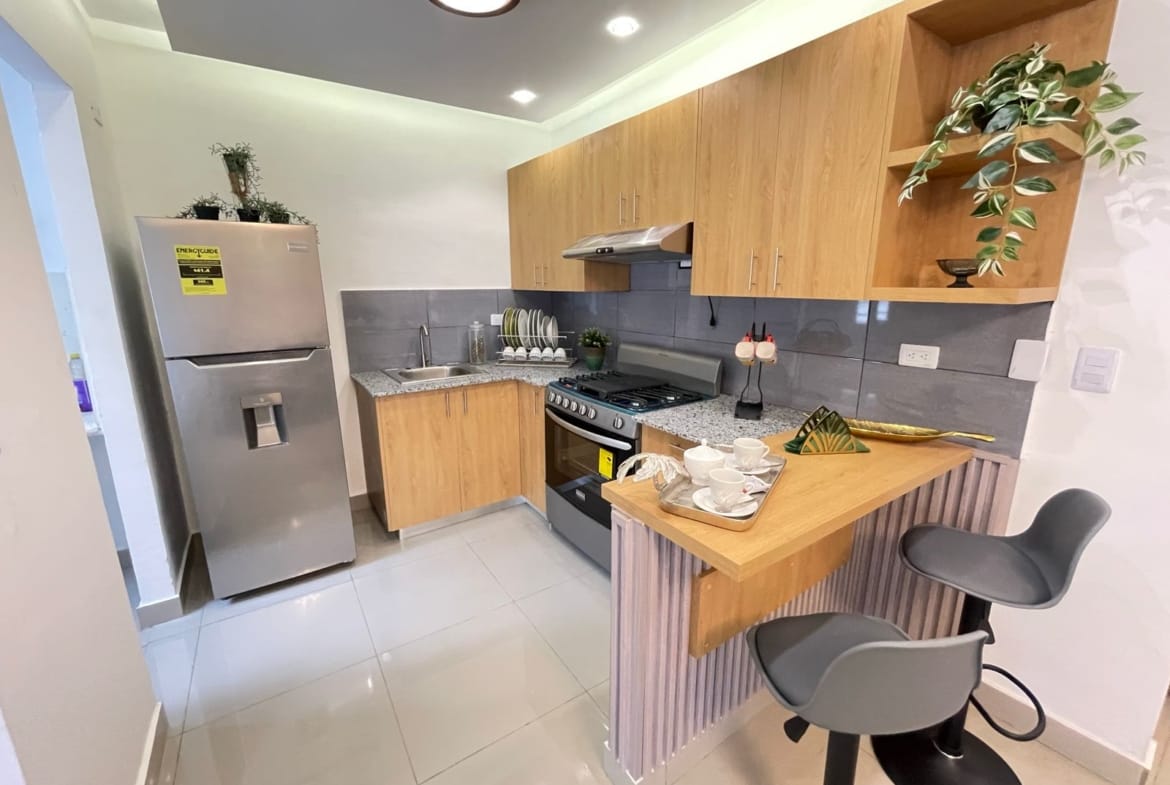 Apartamentos en la Av. Ecológica con Piscina