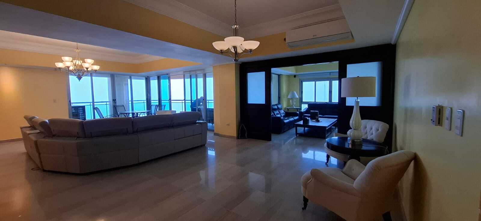 🏙️✨Vive en las Alturas del Malecón con la Mejor Vista del Caribe 1